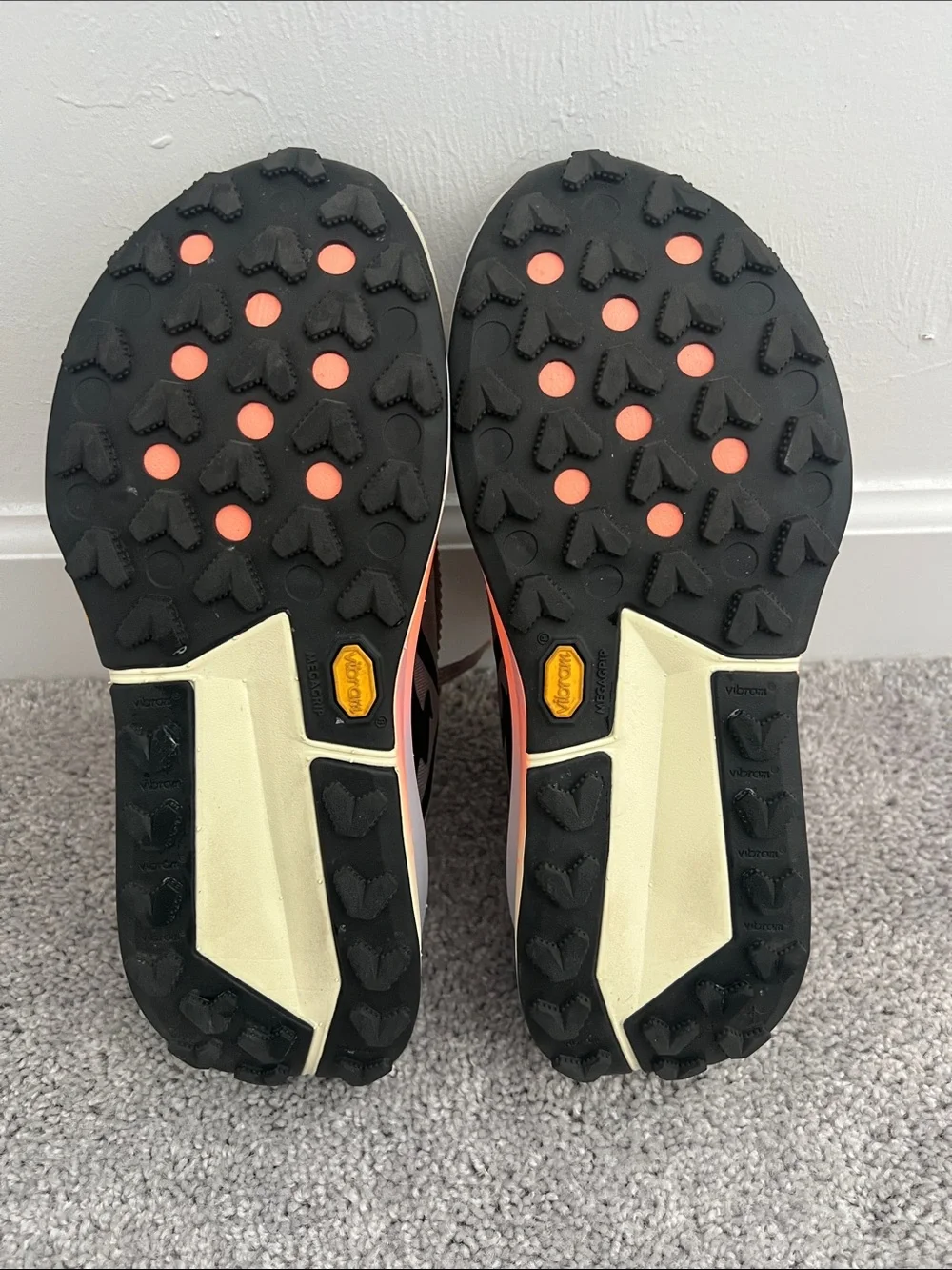 Nike Zegama 2 Women's Trail Running Shoes